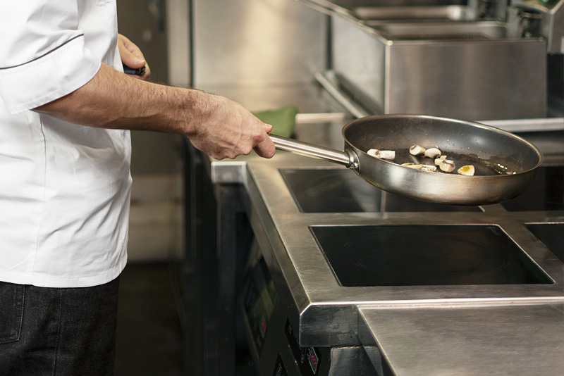 Atelier-de-Picardie-Fabricant-Inos-Alu-Acier-Refrigere-design-stand-04